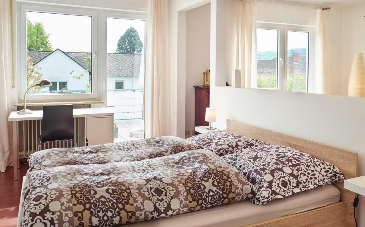 Apartment In Musikalischem Haus Mayen Bagian luar foto